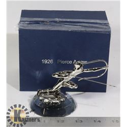 COLLECTIBLE 1926 PIERCE ARROW REPLICA HOOD