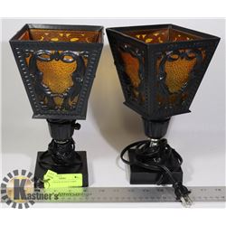 PAIR OF BLACK SCONCE LAMPS