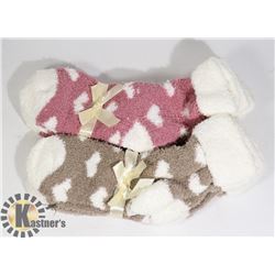 4 PAIRS OF LADIES COZY SOCKS