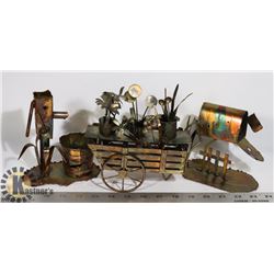 3 VINTAGE METALWARE PIECES