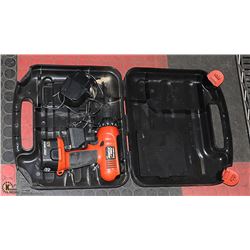 B & D CORDLESS DRILL SET IN A CASE