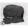 Image 1 : 12 PAIRS OF GREY FABRIC WORK GLOVES