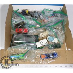 LOT OF HOT WHEELS & MICRO MACHINES