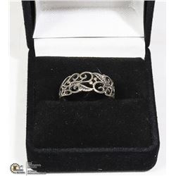 .925 SILVER RING - SIZE 6