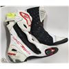 Image 1 : PAIR OF ALPINESTARS SUPERTECH RIDING BOOTS SIZE 9