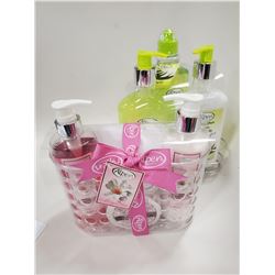 SETS OF NEW BODY WASH/ SHOWER GEL/ LOTION