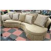 Image 1 : VELVET SECTIONAL CIRCULAR STYLE COUCH, EXTRA