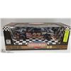 Image 1 : 1:18 NASCAR ERTL # 27 MILLER BEER #3871 OF 5000