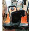 Image 2 : ARIENS 2 CYCLE, SNOW BLOWER, 7 HP TECUMSEH SNOW