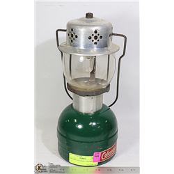 VINTAGE COLEMAN LANTERN