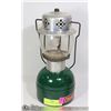 Image 1 : VINTAGE COLEMAN LANTERN