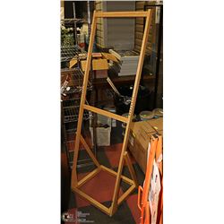 PICTURE FRAME DISPLAY - 24” WIDE