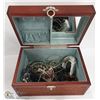 Image 1 : VINTAGE JEWELLERY BOX WITH CONTENTS