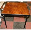 Image 1 : FOLDING SEWING MACHINE/ CARD TABLE 30” X 30”