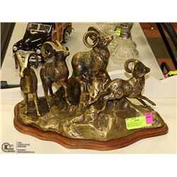 BRASS MOUNTAIN GOAT DECORATIVE DISPLAY 10" TALL