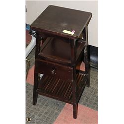END TABLE  28-1/2" TALL WITH ONE DRAWER