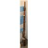 Image 1 : 6 FOOT SPINDLE AND A CARVED WOOD PIECE