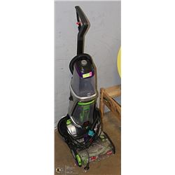 REVOLUTION BISSEL PROHEAT STEAM CLEANER