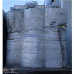 PALLET OF TREXO SORBANT ROLLS