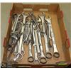 Image 1 : FLAT OF ASSORTED WRENCHES