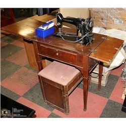 VINTAGE SINGER MACHINE WITH BENCH AND ACCESSORIES