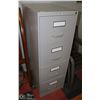 Image 1 : STAPLES 4 DRAWER FILING CABINET. 18" X 27" X 52"