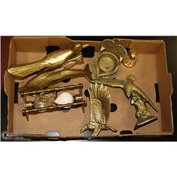 FLAT OF BRASS DECORATIONS INCLUDING ANIMALS &