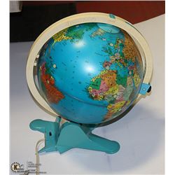 LITE UP FISHER PRICE WORLD GLOBE