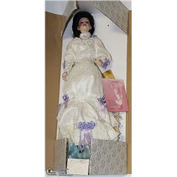 22" F.MINT "EMMA" COCA COLA 1905 DOLL