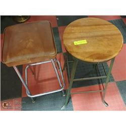 2 METAL LEGGED STOOLS,1 LEATHER TOP,1 WOOD TOP