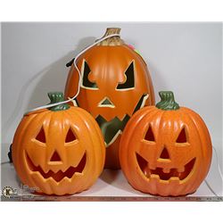 LOT OF 3 JACK'O'LANTERS, 1 WITH ELECTRICAL LIGHTUP