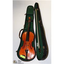 VIOLIN  NO NAME OLD 4/4 WITH BOW AND CASE