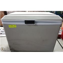 HOT / COLD KOOLATRON COOLER