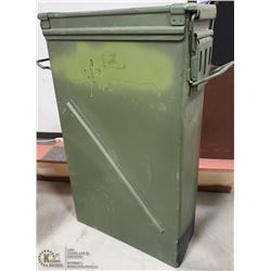 AIR TIGHT GREEN METAL CONTAINER