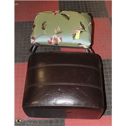 LOT OF 2 FOOT STOOLS