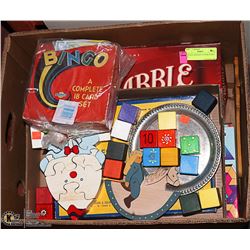 VINTAGE WOODEN TOYS/BUILDING SET