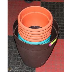 11 PLANT POTS
