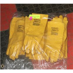 9 PAIRS BEST MADE IN CANADA GLOVES