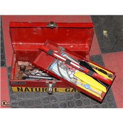 TOOL BOX WITH MISC TOOLS
