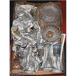 BOX OF CRYSTAL GLASSES, 6 MARTINI GLASSES, CRYSTAL