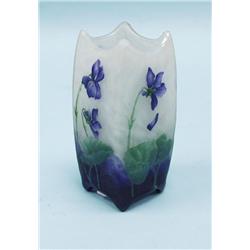 ART NOUVEAU - DAUM, NANCY. A square sha