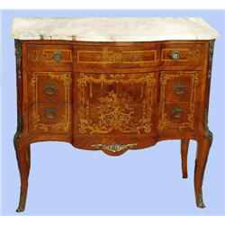 A pair of good Transitional style parqu