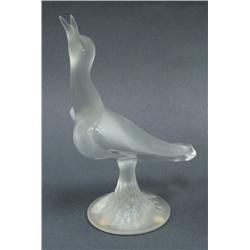 LALIQUE, FRANCE - A frosted glass figur