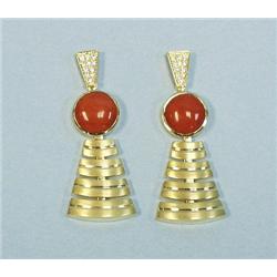 A pair of 18 kt. yellow gold and diamon