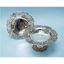 MAPPIN & WEBB. A fine pair of English V