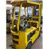 Image 2 : WHITE PROPANE 2 STAGE FORKLIFT