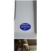 Image 2 : COMMERCIAL MAYTAG DUTY - STACKED WASHER DRYER UNIT