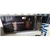 Image 1 : THREE ASSORTED MICROWAVES (SCIENCE OVEN)