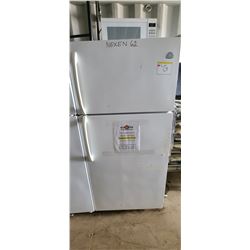 WHIT WESTING HOUSE FRIDGE FREEZER