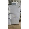 Image 1 : WHIT WESTING HOUSE FRIDGE FREEZER